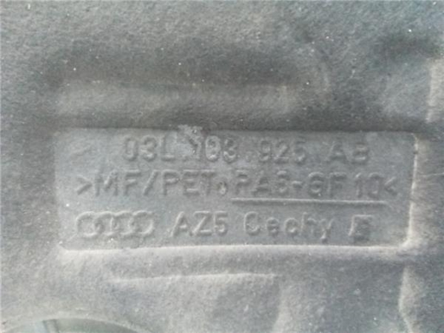 Pokrywa silnika dekoracyjna Audi A4 8KH