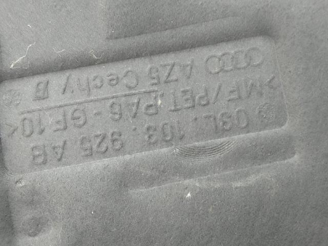 Pokrywa silnika dekoracyjna Audi A4 8KH