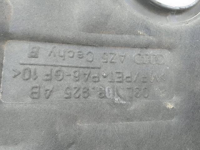 Pokrywa silnika dekoracyjna Audi A4 8KH