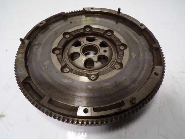 Koło zamachowe silnika 03L105266CC VAG