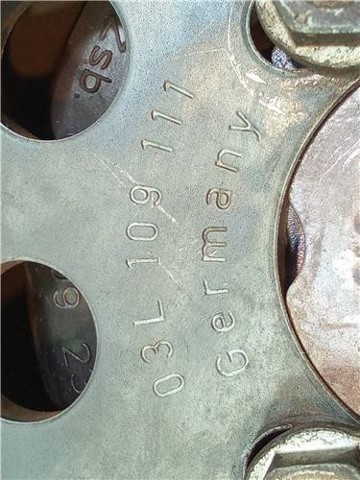 Koło zębatewalcowe wałka rozrządu silnika Audi Q5 8RB