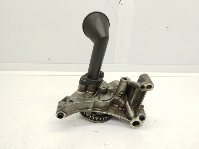 Pompa oleju 03L115105C VAG