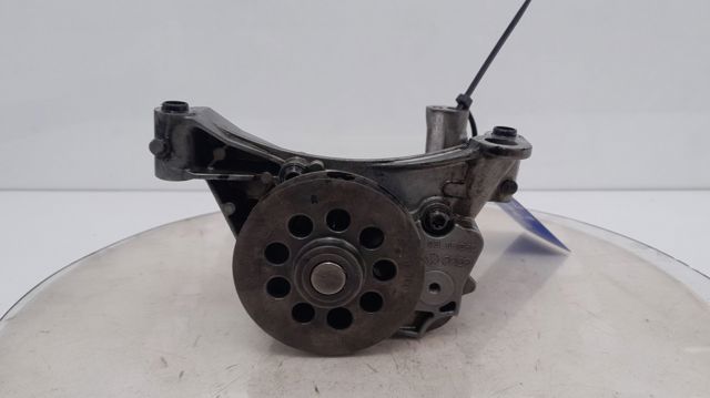 Pompa oleju 03L115105C VAG