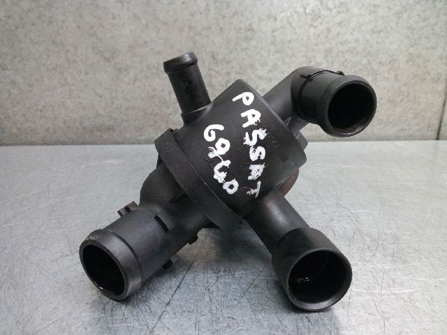 Obudowa termostatu 03L121111S VAG