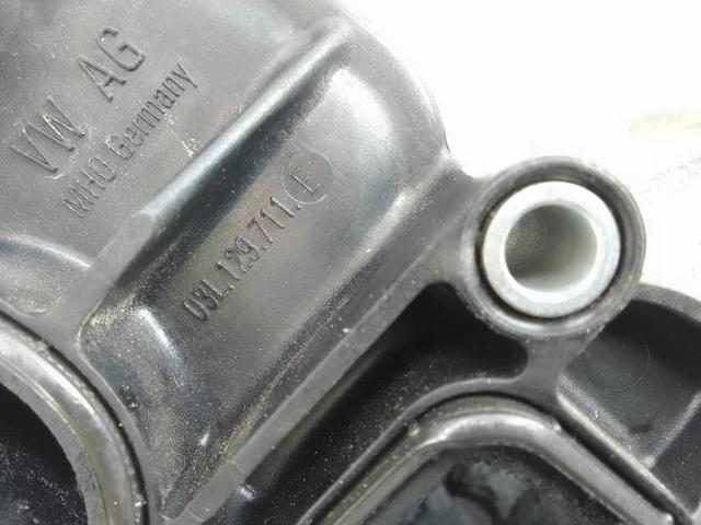Kolektor ssący 03L129711E VAG