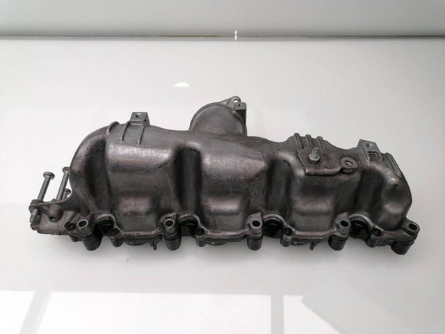 Kolektor ssący 03L129711E VAG