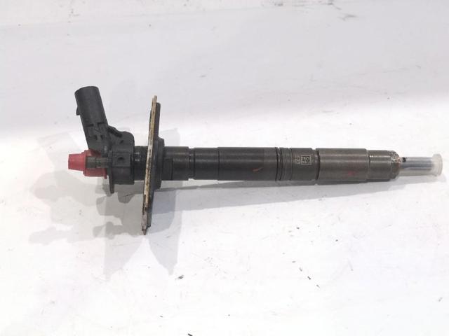 Wtryskiwacz paliwa 03L130277 VAG