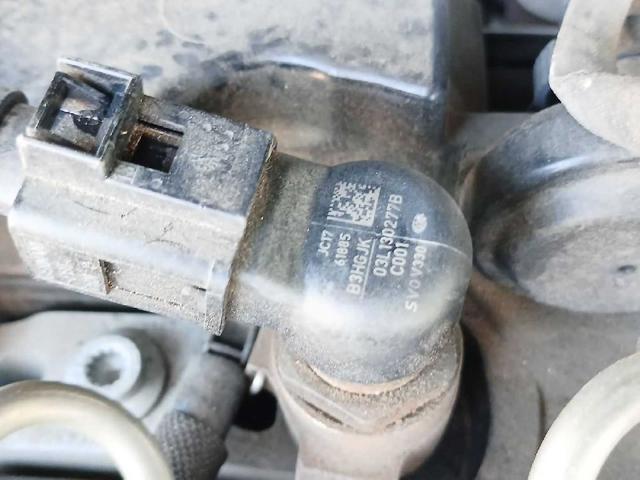 Wtryskiwacz paliwa 03L130277B VAG