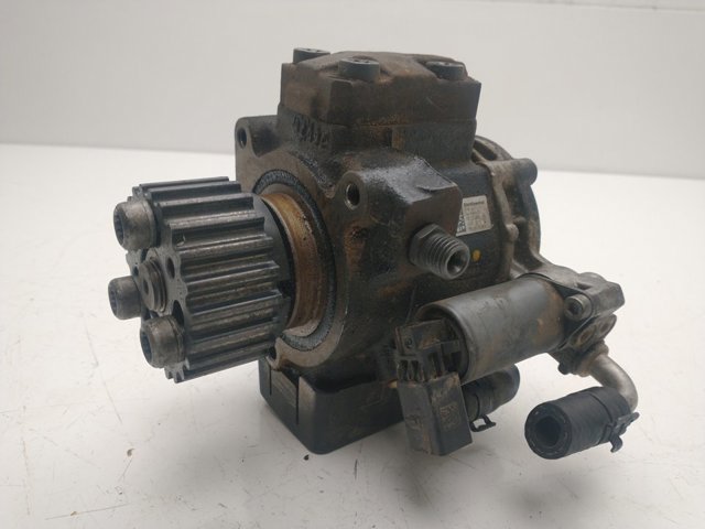 Pompa wtryskowa wysokiego ciśnienia 03L130755E VAG