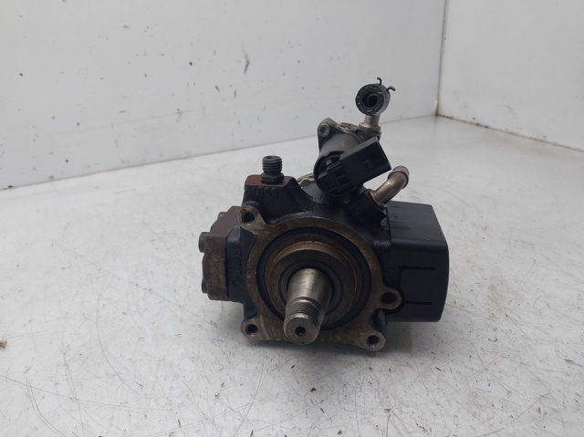 Pompa wtryskowa wysokiego ciśnienia 03L130755E VAG