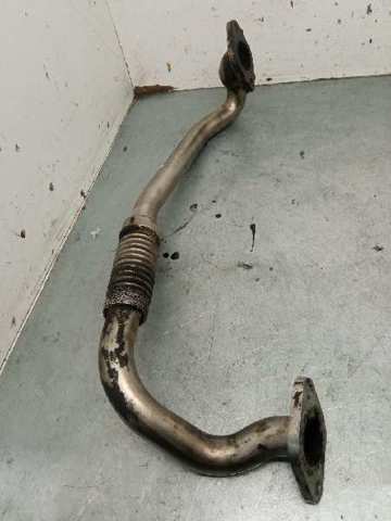Króciec układu recyrkulacji spalin 03L131521AK VAG