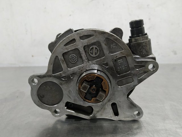 Pompa podciśnienia 03L145100 VAG