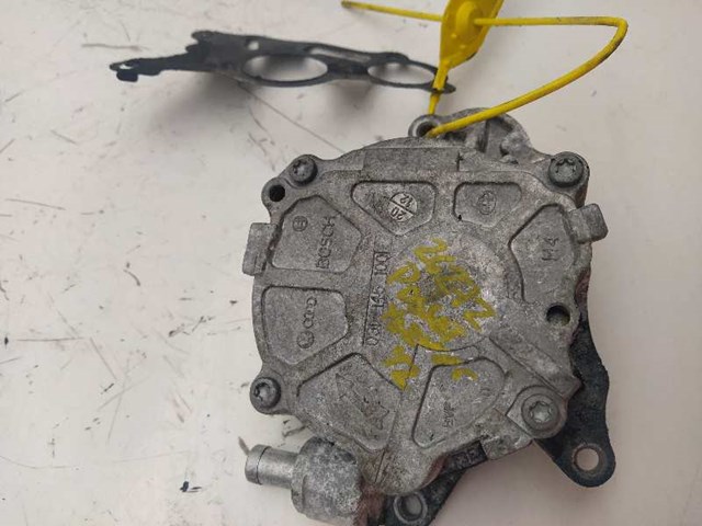 Pompa podciśnienia 03L145100 VAG