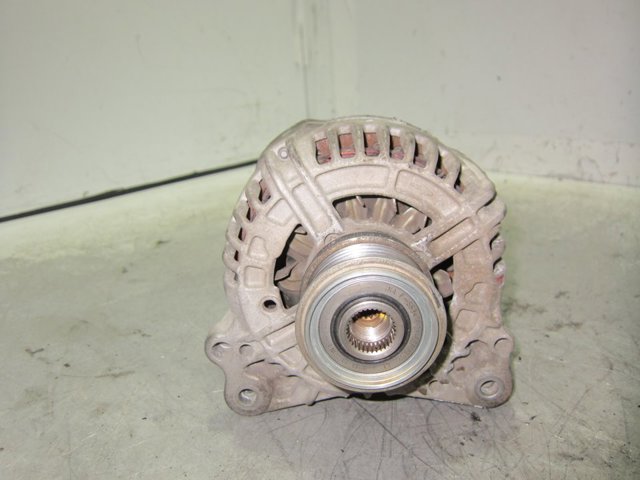 Alternator 03L903023 VAG