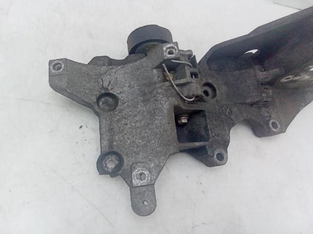 Wspornik alternatora Mazda CX-9 TB