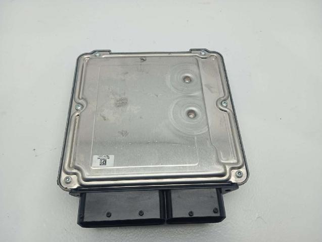 Sterownik silnika Audi A4 8K5