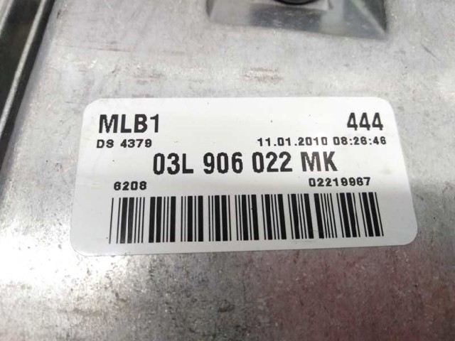 Sterownik silnika Audi A4 8K5