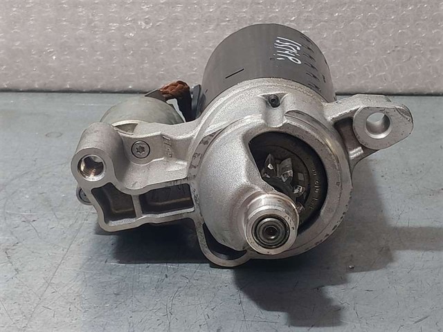 Rozrusznik 03L911021E VAG