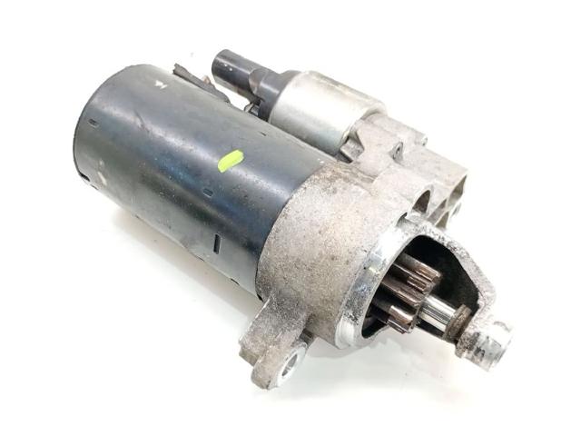 Rozrusznik 03L911021E VAG