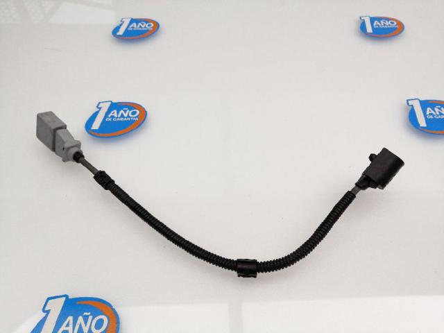 Czujnik położenia wałka rozrządu 03L957147A VAG