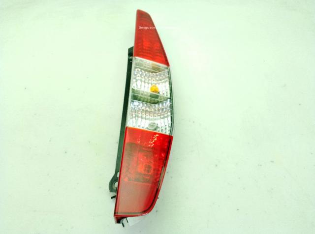Lampa zespolona tylna prawa 040600999000 FIAT