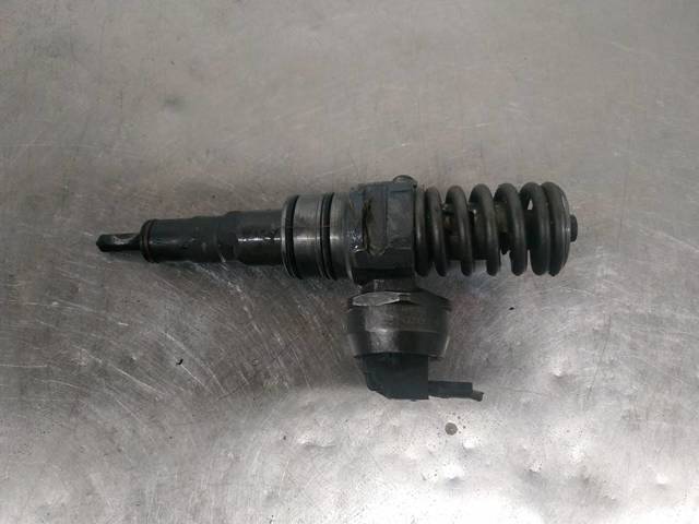 Wtryskiwacz paliwa 0414720215 VAG
