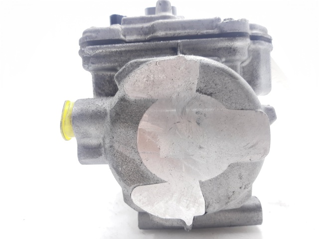 Sprężarka klimatyzacji 0422000533 TOYOTA