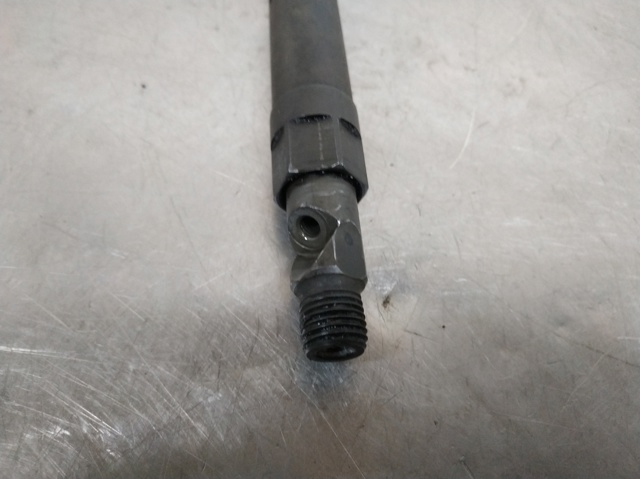Wtryskiwacz paliwa 0432133801 FORD