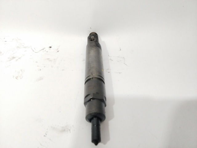 Wtryskiwacz paliwa 0432193757 RENAULT