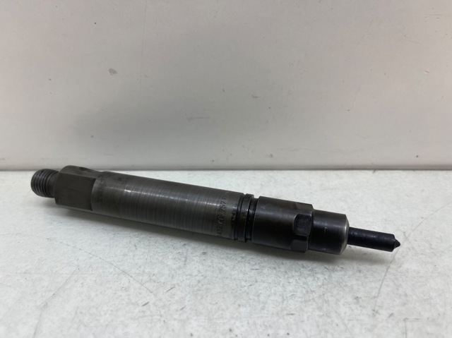 Wtryskiwacz paliwa 0432193757 IVECO