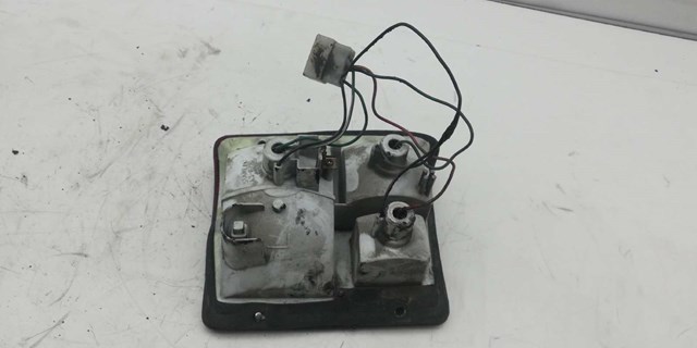 Lampa zespolona tylna lewa 0436772L MITSUBISHI