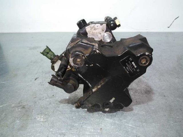 Pompa wtryskowa wysokiego ciśnienia 0445010111 VOLVO
