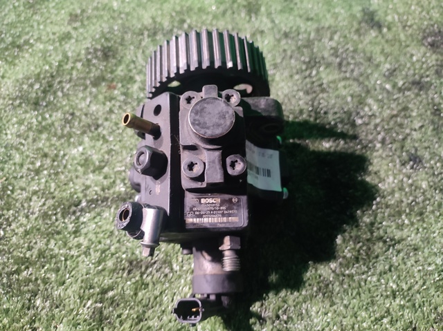 Pompa paliwa Saab 9-3
