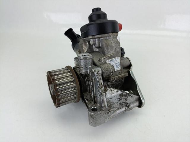 0445010704 Renault (RVI)