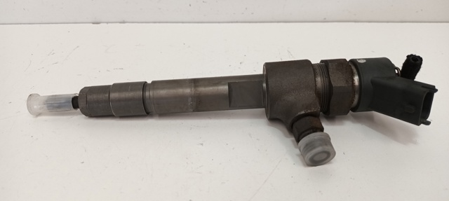 Wtryskiwacz paliwa 0445110002 FIAT