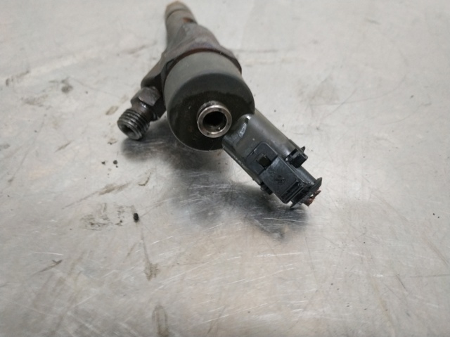 Wtryskiwacze Opel Movano