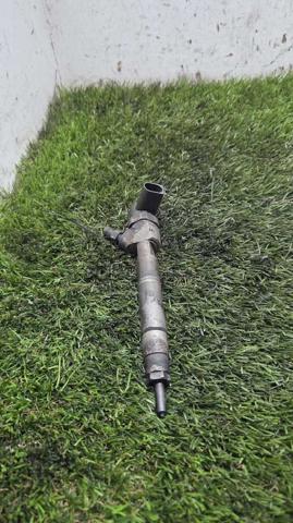 Wtryskiwacz paliwa 0445110035 MERCEDES