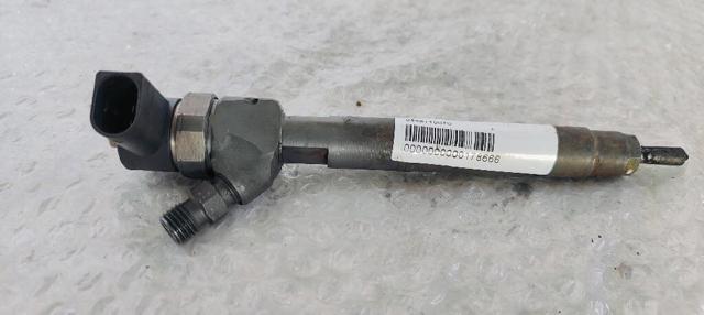 Wtryskiwacz paliwa 0445110070 MERCEDES