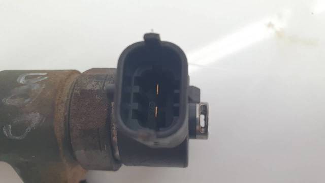 Wtryskiwacz paliwa 0445110083 OPEL