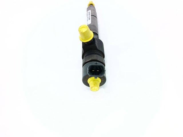 Wtryskiwacz paliwa 0445110165 OPEL