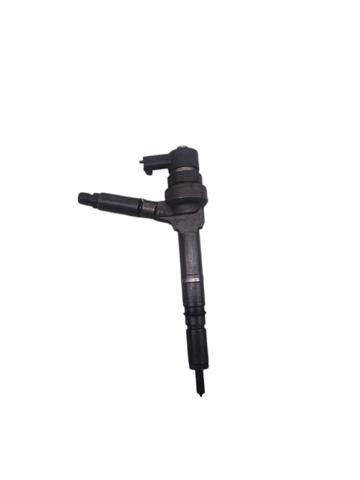 Wtryskiwacz paliwa 0445110175 OPEL