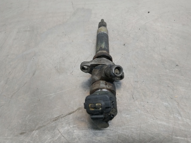 Wtryskiwacz paliwa 0445110188 PEUGEOT