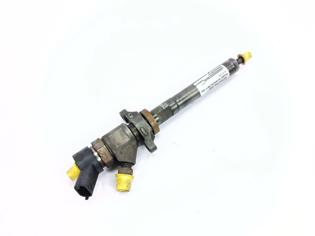 Wtryskiwacz paliwa 0445110239 PEUGEOT