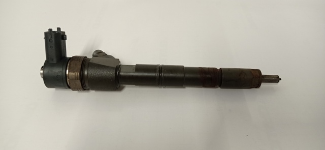 Wtryskiwacz paliwa 0445110243 FIAT