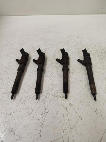 Wtryskiwacz paliwa 0445110248 IVECO