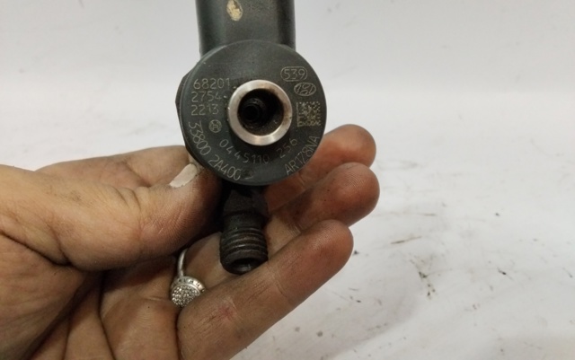 Wtryskiwacz paliwa 0445110256 HYUNDAI