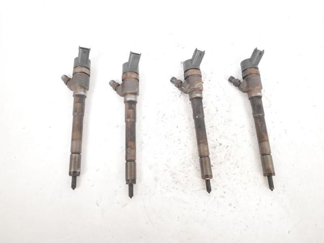 Wtryskiwacz paliwa 0445110270 OPEL