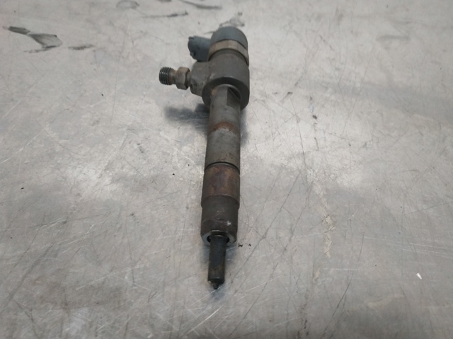 Wtryskiwacz paliwa 0445110276 FIAT