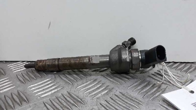 Wtryskiwacz paliwa 0445110289 BMW