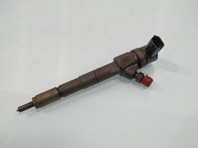 Wtryskiwacz paliwa 0445110300 FIAT